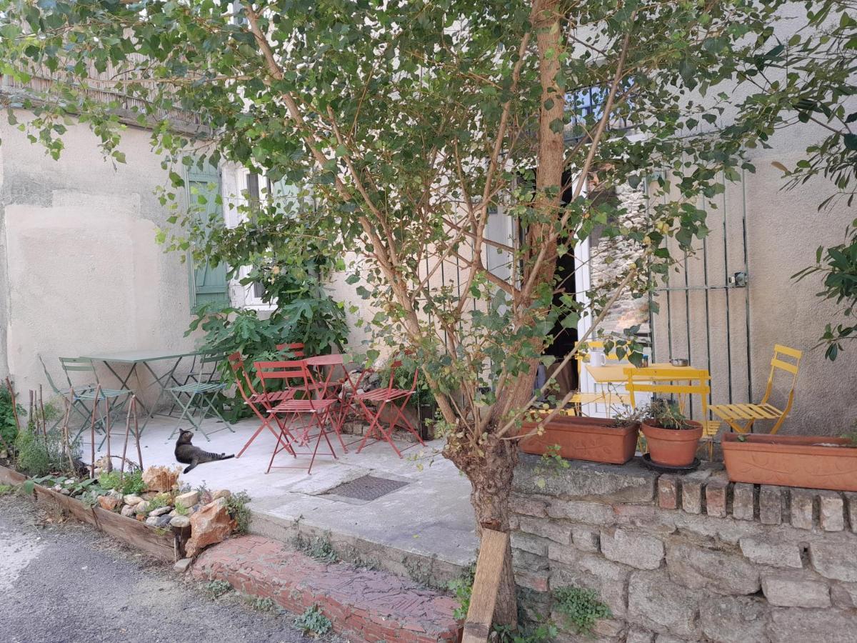 Le Prieure Bed and Breakfast Saint-Florent-sur-Auzonnet Εξωτερικό φωτογραφία