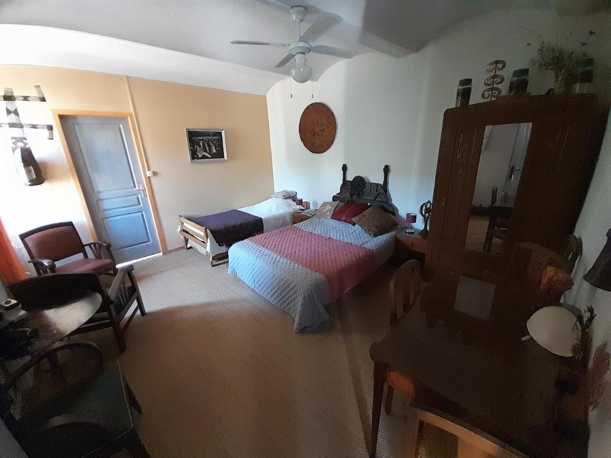 Le Prieure Bed and Breakfast Saint-Florent-sur-Auzonnet Εξωτερικό φωτογραφία